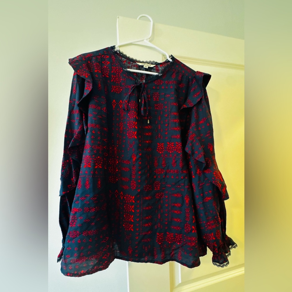 The Pioneer Woman Red and Black Patterned Blouse